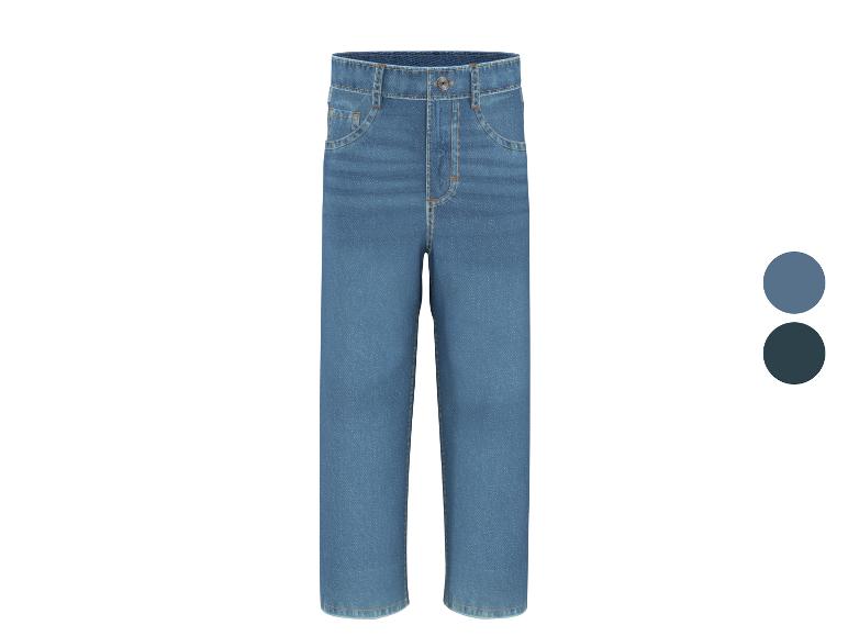 Jean bleu coupe droite avec détails cousus, avec échantillons de couleur bleu clair et foncé.