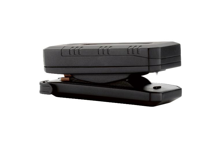 Perforatrice noire compacte pour documents.