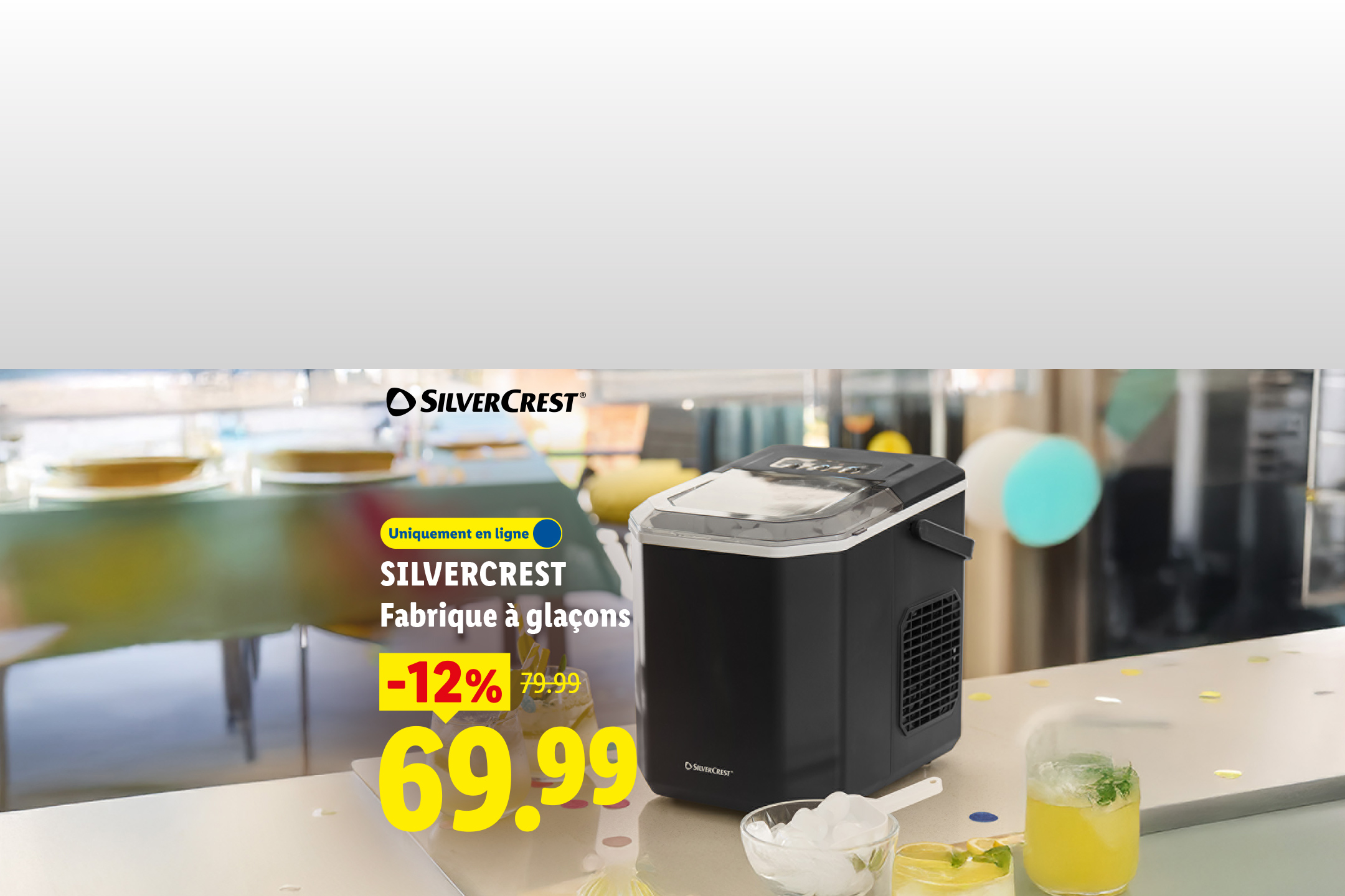 Machine à glaçons noire avec une réduction de 12% à 69.99€, disponible en ligne.
