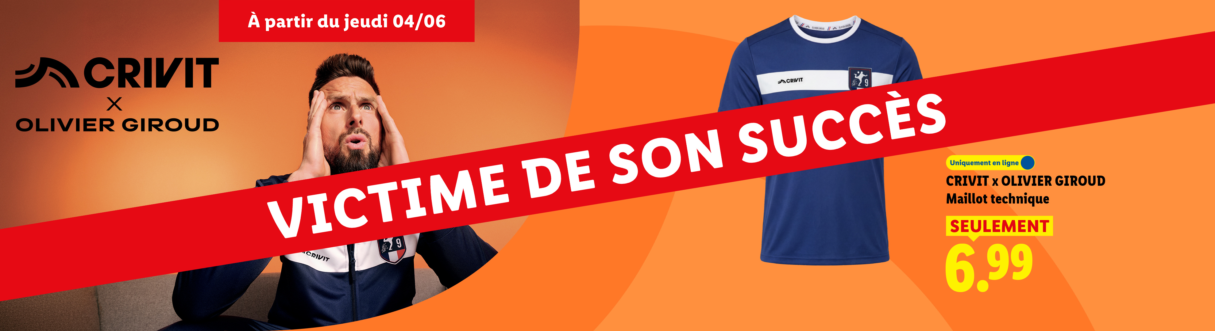 Maillot technique bleu à 6,99€, disponible en ligne à partir du 04/06.