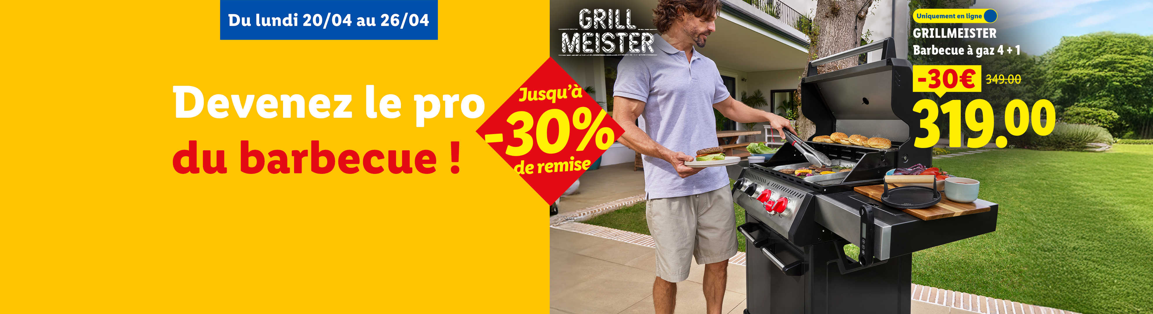 Un homme fait un barbecue à gaz, avec une offre de -30% sur le prix.