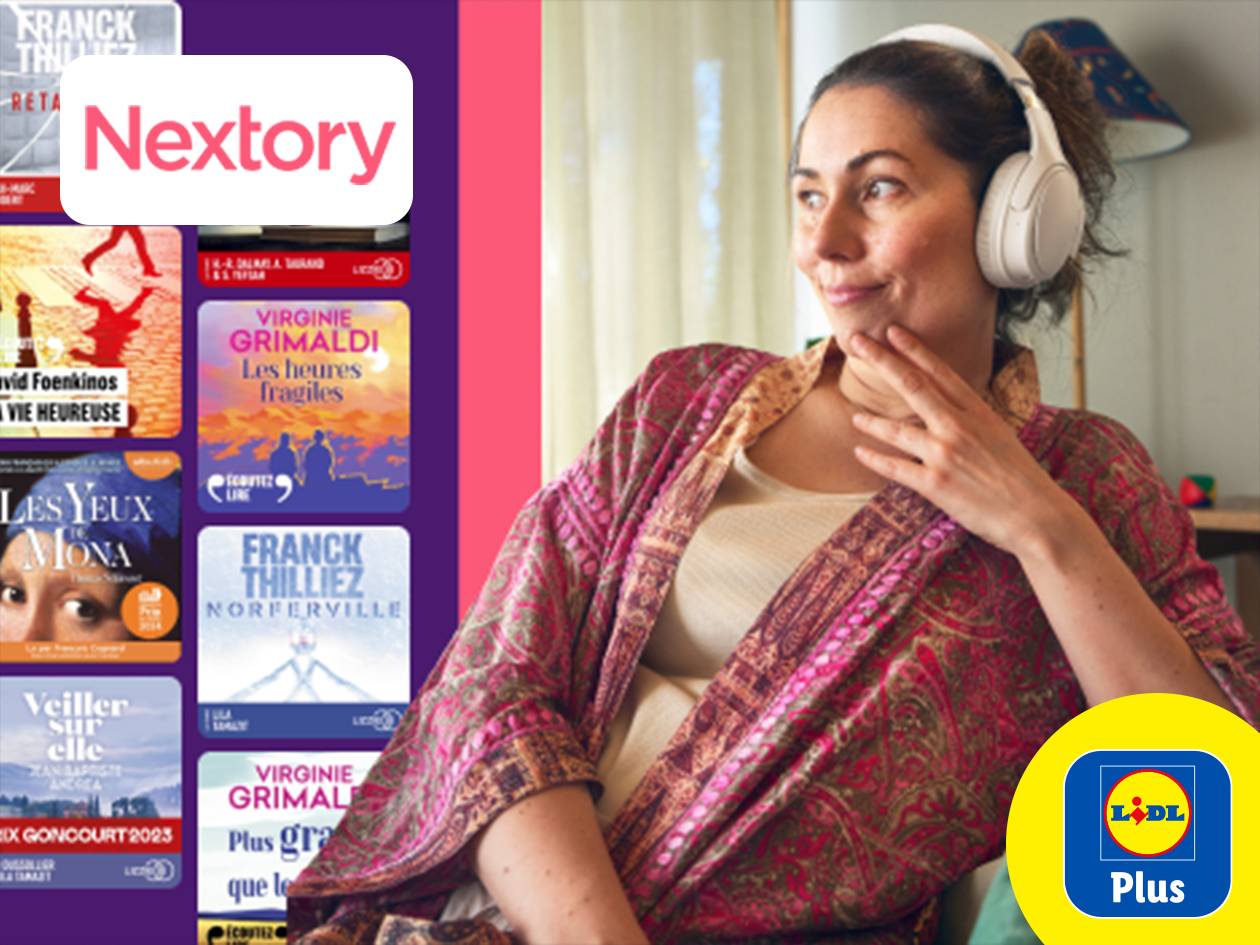 Une femme avec des écouteurs, à côté d'une interface Nextory affichant des livres audio et le logo Lidl Plus.