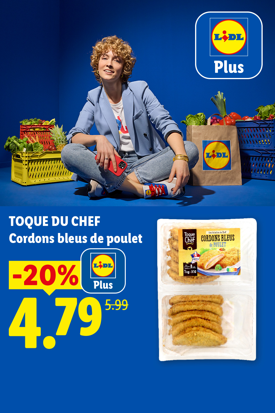 Publicité pour des cordons bleus de poulet à prix réduit, avec une femme souriante et des courses.